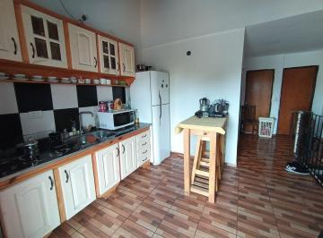 Departamento · 81m² · 4 Ambientes · 1 Cochera · Venta Duplex 4 Amb. Cochera y Balcon L. Mirador