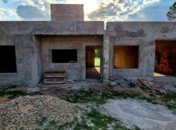 Casa · 124m² · 5 Ambientes · 1 Cochera · Venta Casa 3 Dorm a Terminar, Bialet Masse