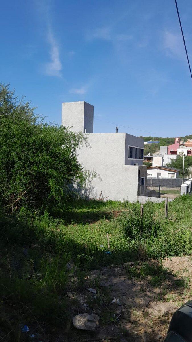 San Luis Esq San Martin S/N,  Salsipuedes, Córdoba
