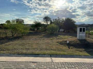 Terreno · 451m² · Venta Lote 451 m² en Colinas de La Deseada