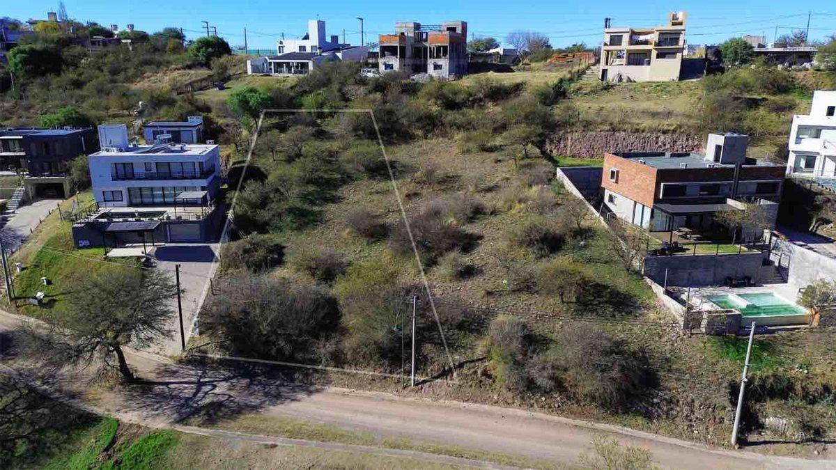 Cerro Incahuasi 1300,  Villa Allende, Córdoba