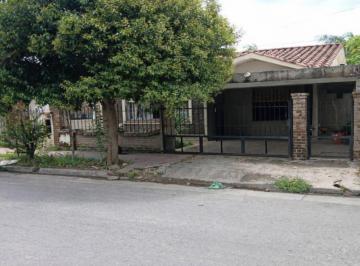 Casa de 5 ambientes, Córdoba · Casa en Venta 2 Dormit - Zona Sur