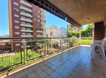 Departamento · 150m² · 4 Ambientes · 2 Cocheras · Venta Departamento 4 Ambientes + Dependencia + 2 Cocheras + Baulera Flores