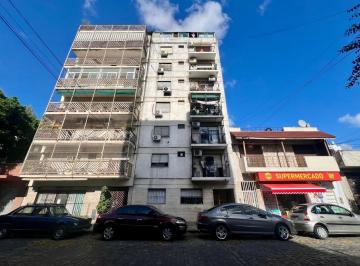 Departamento · 39m² · 2 Ambientes · Depto de 2 Ambientes Al Lateral - Cerca de Avs y Variados Transportes