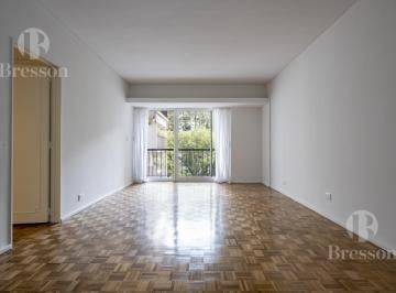 Departamento · 80m² · 4 Ambientes · Departamento - Recoleta