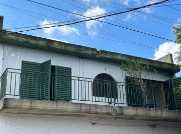 Casa · 70m² · 2 Dormitorios · Casa en Zona Sur