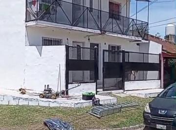 Edificio · 140m² · Venta Edificio 2 Pisos / 8 Dtos Ezeiza