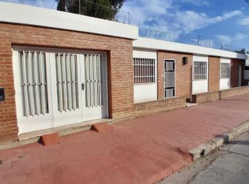 Casa · 190m² · 6 Ambientes · 1 Cochera · Casa en Alquiler 3 Dorm. Barrio Empalme con Garage