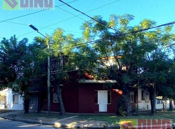 Casa · 180m² · 4 Ambientes · 2 Cocheras · Casa - Llavallol - Venta - 3 Dorm. - Dino - 2 Plantas