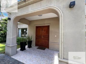 Casa · 220m² · 5 Ambientes · Casa - La Montura