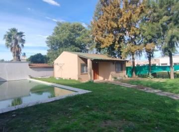 Casa · 55m² · 3 Ambientes · Quinta en Loma Verde