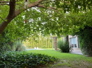 Casa · 270m² · 8 Ambientes · 2 Cocheras · Casa en Venta Huerto del Sol La Puntilla