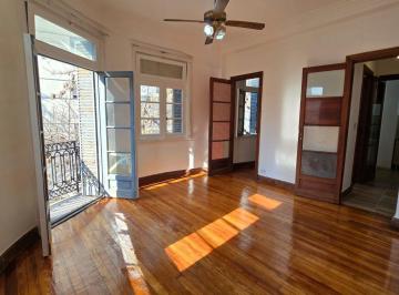 Departamento · 73m² · 4 Ambientes · Venta Departamento 4 Amb Frente Todo Sol Abasto