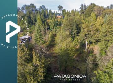 Terreno · 2445m² · Venta Lote 2.445 m² Proyecto Aprob. de 3 Uf con Arroyo y Vista Al Cerro Bayo. Villa La Angostura