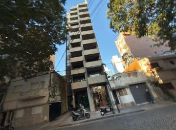 Departamento · 32m² · 1 Ambiente · 1 Cochera · Alquiler Monoambiente con Cochera y Pileta Zona Rio