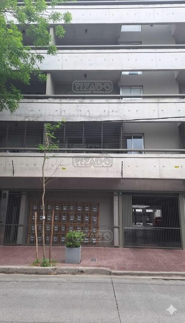 Av. Peron 300