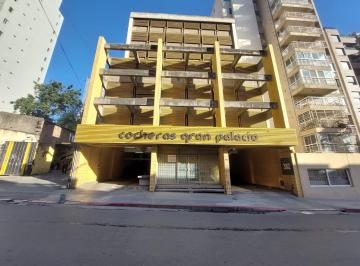 Garage · 17m² · 4 Cocheras · Cochera en Centro