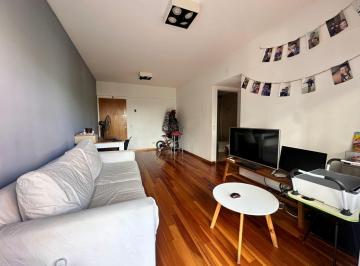 Departamento · 44m² · 2 Ambientes · Venta Departamento 2 Ambientes C/ Balcon Frente - Vista Abierta - Apto Credito - Permuta - Caballito