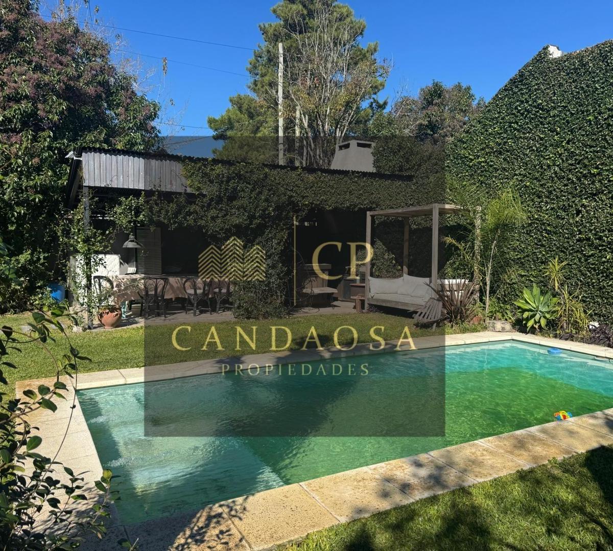 Adg. Oportunidad! Casa 4 Ambientes Con Pileta
