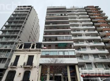 Departamento · 57m² · 3 Ambientes · Departamento - Macrocentro - Primer Mes de Alquiler Bonificado