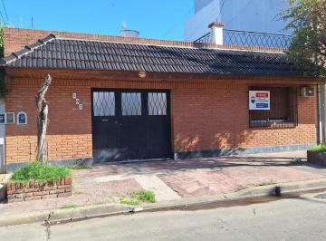 Casa · 63m² · 2 Ambientes · 1 Cochera · Venta Casa 2 Amb Cochera Lomas del Mirador Credito