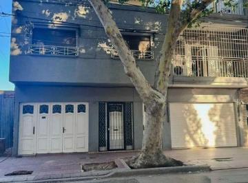 Departamento de 1 ambiente, Ciudad de Mendoza · Depto en Venta Cuarta Sección/ Planta Baja/ 2 Dorm/ Patio/ a Reciclar