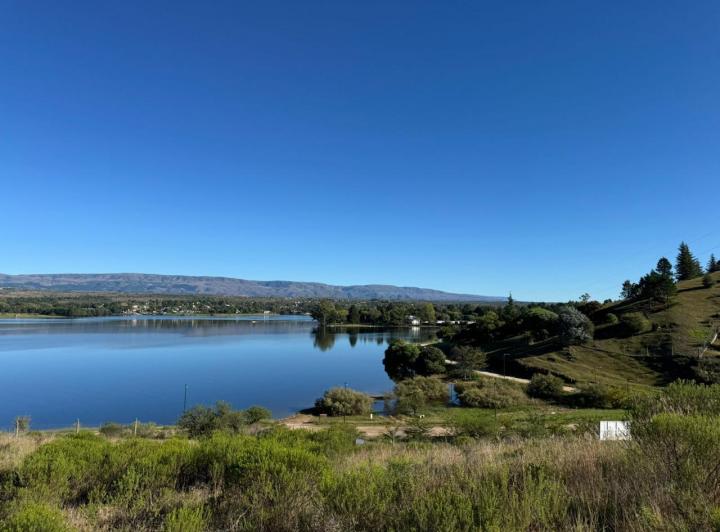 Terreno · 3600m² · 3 Ambientes · 1 Cochera