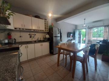 Departamento · 54m² · 3 Ambientes · Departamento en Primer Piso de 3 Ambientes en Banfield Oeste