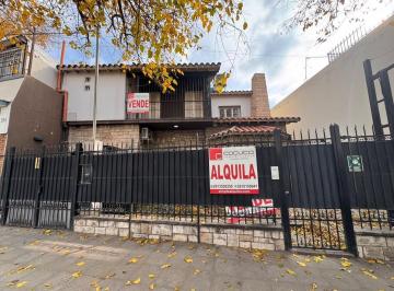 Frente · Local en Mendoza