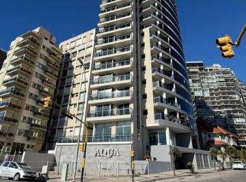 Departamento · 75m² · 3 Ambientes · En Venta Tres Ambientes Al Frente con Balcon Saliente, Guemes
