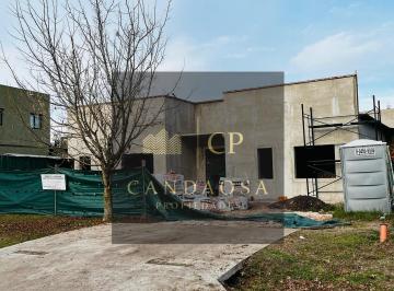 Casa · 138m² · 5 Ambientes · 1 Cochera · Adg. Casa a Estrenar en Cardales Village