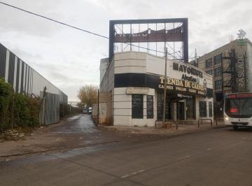 Local comercial · 300m² · Oficina en Va. Panamericana