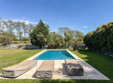 Casa · 224m² · 5 Ambientes · 4 Cocheras · Casa en Venta en Haras Santa Maria, Escobar, Gba Norte
