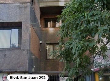 Departamento de 2 ambientes, Córdoba · Dpto 1 Dorm - a 1 Cuadra de Patio Olmos - Interno Muy Seguro y Tranquilo Nva Cba