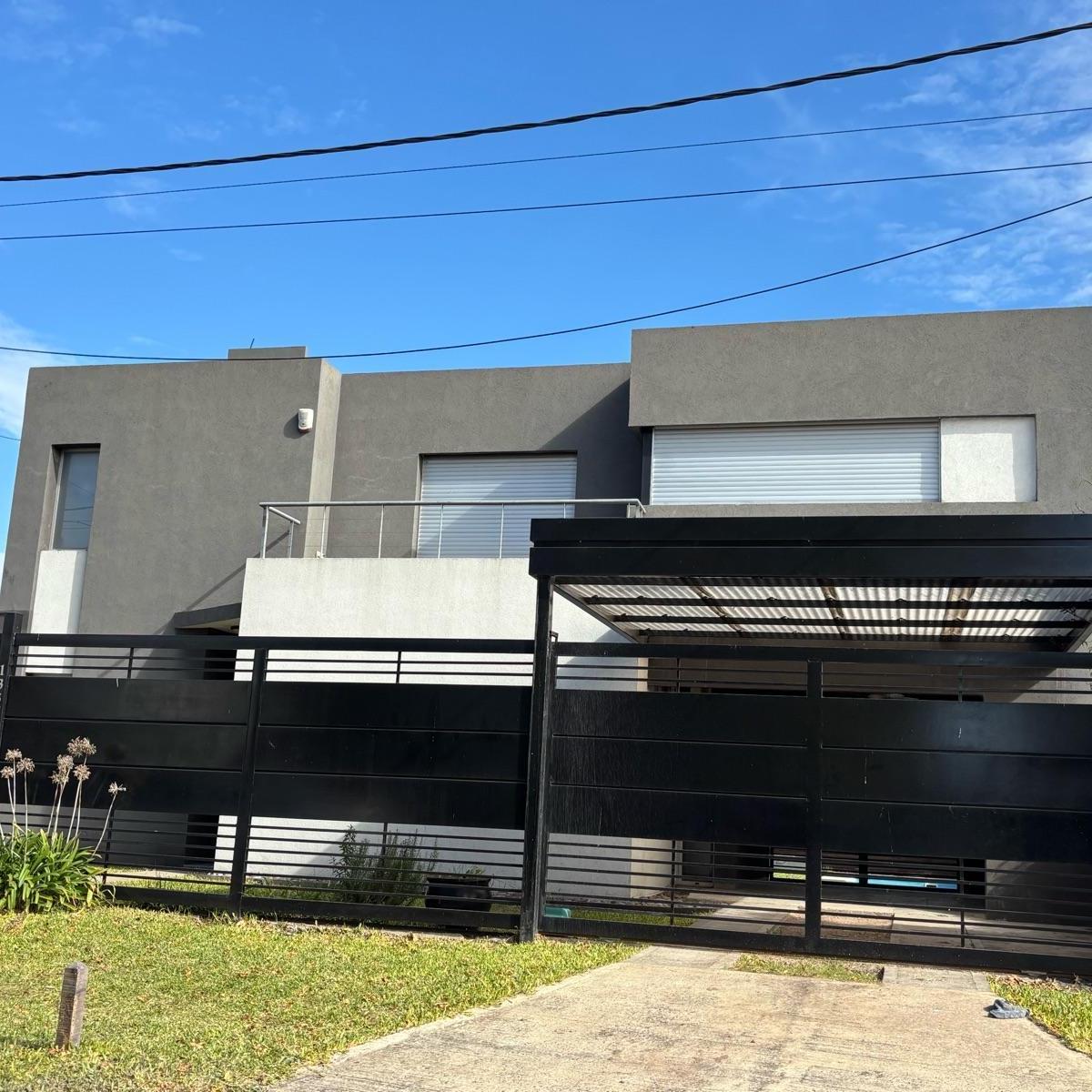 Pasaje 1504 135, Fisherton, Rosario