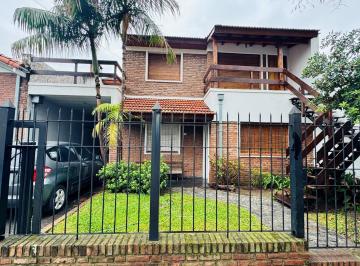 PH · 120m² · 4 Ambientes · Departamento PH en Alquiler en San Isidro, G. B. a. Zona Norte, Argentina