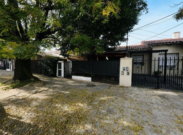 Casa · 90m² · 3 Ambientes · 1 Cochera