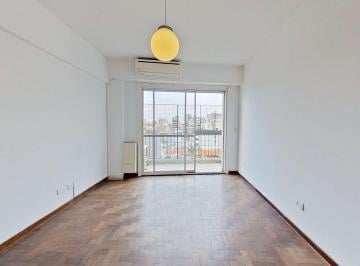 Departamento · 70m² · 3 Ambientes · Alquiler Dpto 3 Ambientes con Balcon