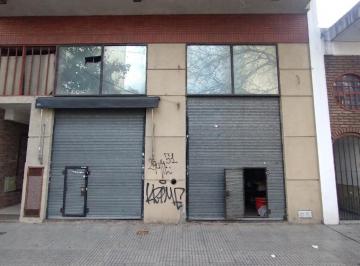 Local comercial · 143m² · Venta Alquiler Local Comercial con Depósito Independiente – Ideal Ecommerce Mataderos