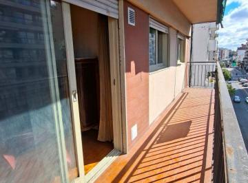 Departamento de 3 ambientes, Villa del Parque · Departamento 3 Amb. Al Frente. Av Nazca 2700 con Balcón y Cochera