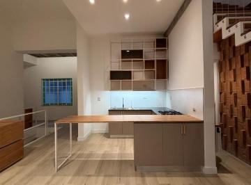 Casa · 143m² · 4 Ambientes · Venta Casa de Planta Alta 3 Dorm. Amplia Terraza