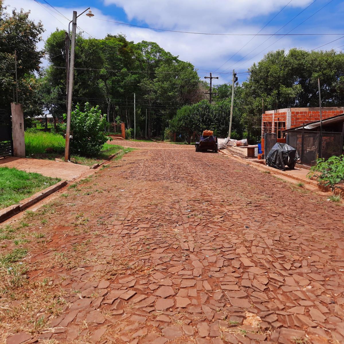 Isla Nevada 271, Oberá, Misiones