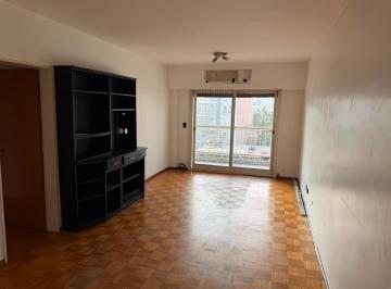 Departamento · 53m² · 3 Ambientes · Departamento 3 Ambientes con Balcon Al Contra Frente