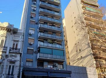 Departamento de 2 ambientes, Recoleta · Departamento 2 Ambientes Luminoso Piso 9