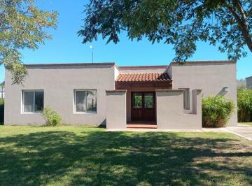 Casa · 157m² · 4 Ambientes · 3 Cocheras · Casa - San Matias