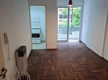 Departamento de 3 ambientes, Córdoba · Alquilo Dpto Pueyrredon 45 Piso 3.