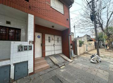 PH · 42m² · 3 Ambientes · 1 Cochera · Alquiler Dpto 1er Piso con Cochera
