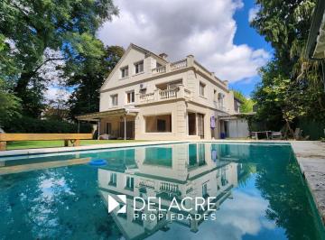 Casa · 390m² · 10 Ambientes · 2 Cocheras · Casa en Venta - Acassuso - San Isidro