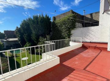 Casa · 190m² · 4 Ambientes · 1 Cochera · Venta Casa Olivos