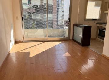 Departamento · 54m² · 2 Ambientes · Venta 3 Ambientes con Balcón Al Frente y Seguridad 24 Hs Sobre Roosevelt